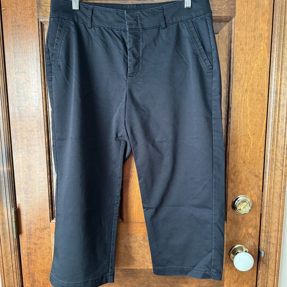 Dockers Black Capris Size 12